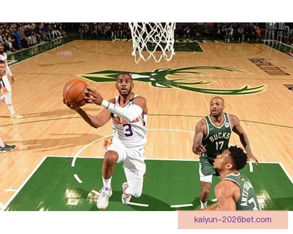 字母哥拒绝参加雄鹿3对3对抗训练 但仍愿复出参赛引发关注